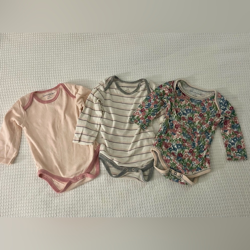 Burt’s Bees Baby Girl Bodysuits